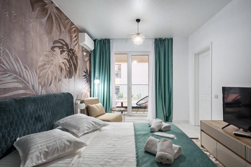 Central Address - mobilat si utilat designer - prima inchiriere