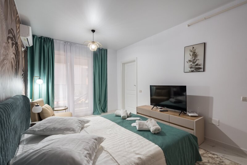 Central Address - mobilat si utilat designer - prima inchiriere