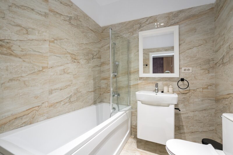 Central Address - mobilat si utilat designer - prima inchiriere